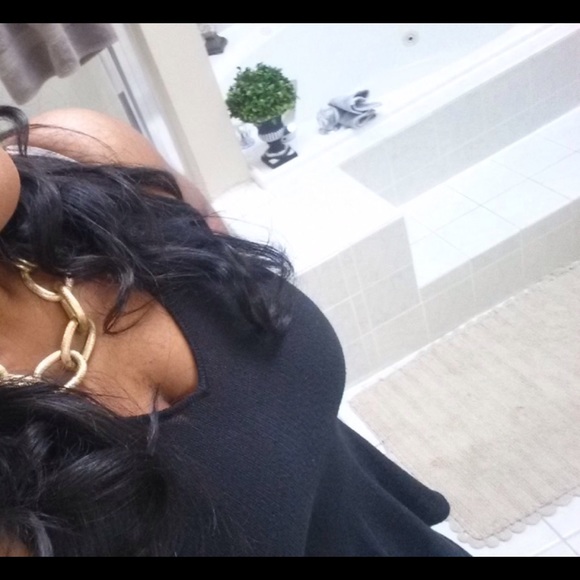 Meet your Posher, Jacquelyn - Picture 3 of 3